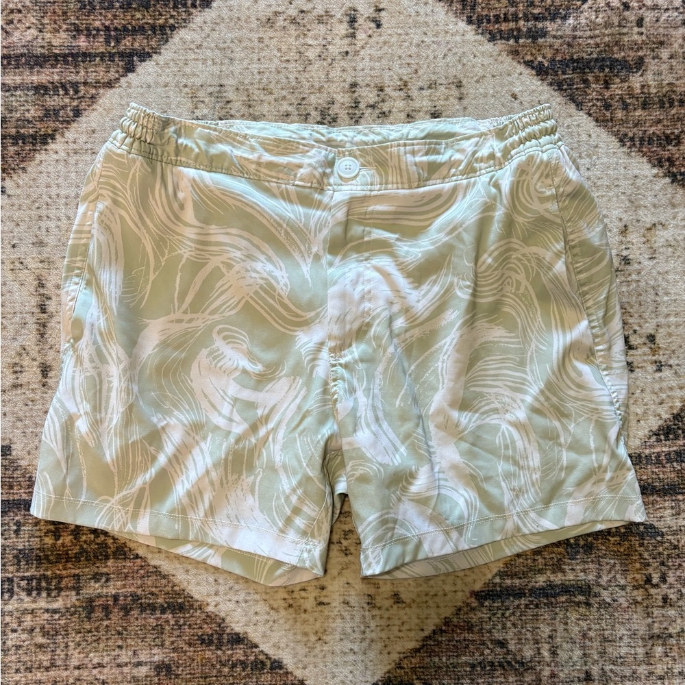 Good Man Brand Men's Light Green Swirl Print Lined Swim Trunks size Medium